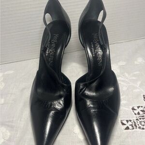 Yves Saint Laurent Black Heels